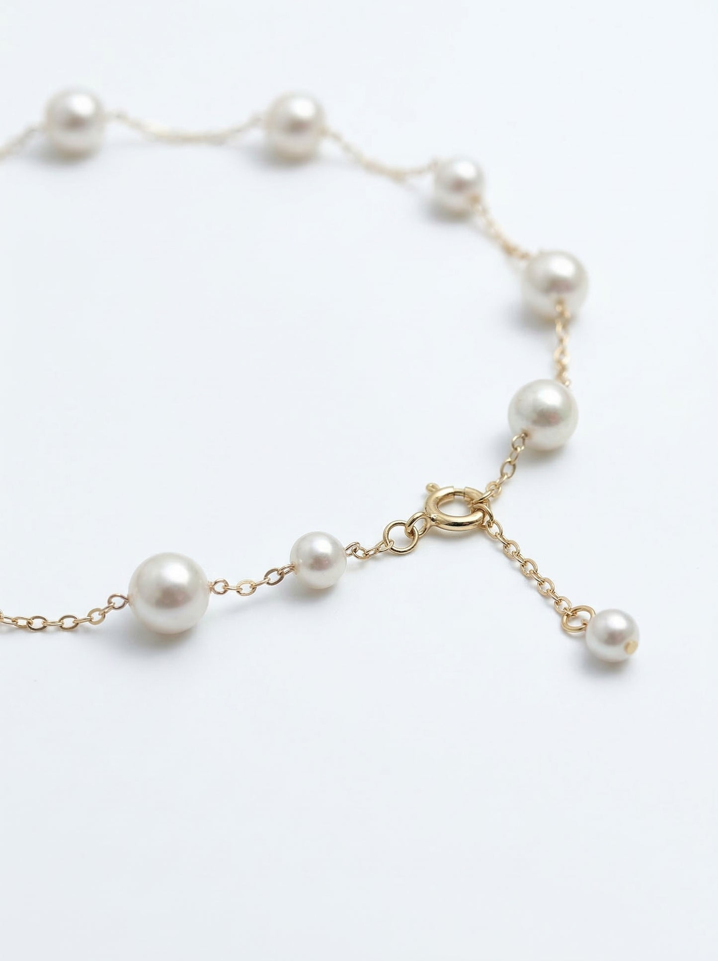 Linear Pearl Station Necklace