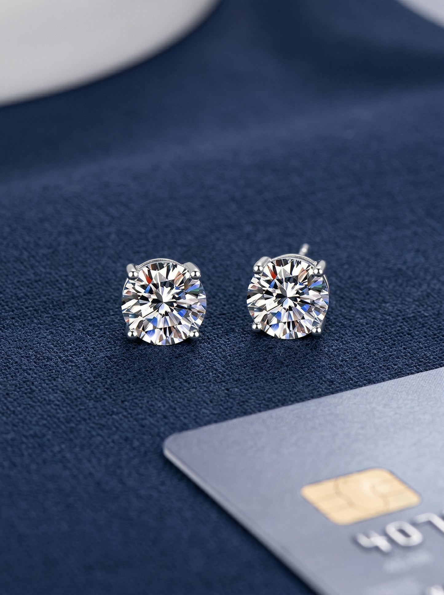 Moissanite Round Studs 1ct