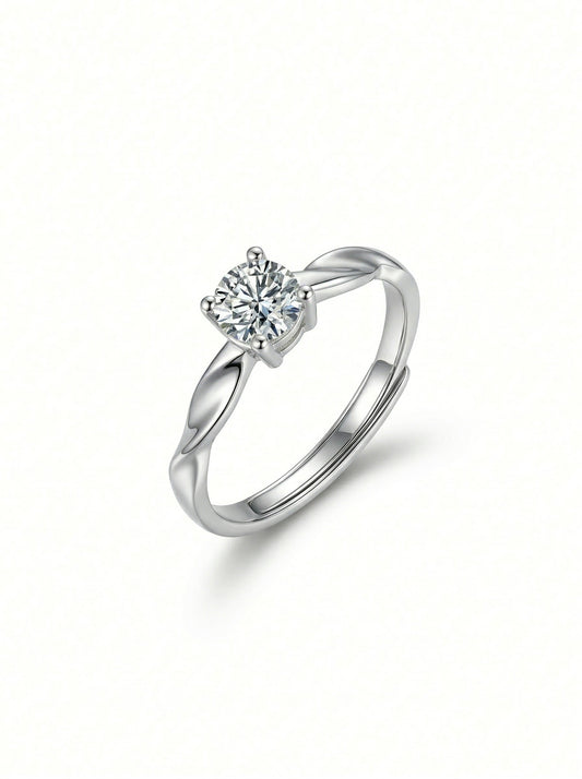 Twisted Solitaire Moissanite Ring 0.5ct
